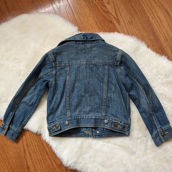 Kid’s gap Jean jacket, size small, boy or girl, barely worn - Picture 4 of 4
